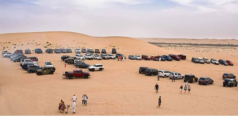 parking at phoenix desert camp in alkhatim 